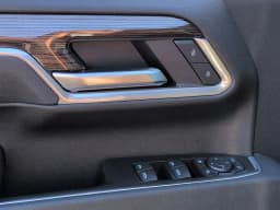 Chevrolet Silverado 2500HD LT 4WD Crew Cab 159" 2026 — side view