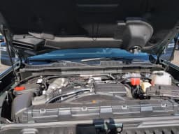 Chevrolet Silverado 2500HD LT 4WD Crew Cab 159" 2026 — side view