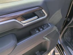 Chevrolet Silverado 2500HD LT 4WD Crew Cab 159" 2026 — side view