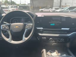 Chevrolet Silverado 2500HD LT 4WD Crew Cab 159" 2026 — side view