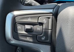 Chevrolet Silverado 2500HD LT 4WD Crew Cab 159" 2026 — side view