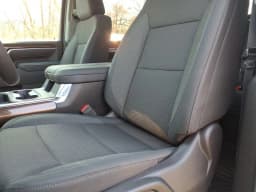 Chevrolet Silverado 2500HD LT 4WD Crew Cab 159" 2026 — side view