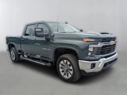 Chevrolet Silverado 2500HD LT 4WD Crew Cab 159" 2026 — side view