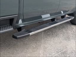 Chevrolet Silverado 2500HD LT 4WD Crew Cab 159" 2026 — side view