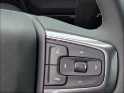 Chevrolet Silverado 2500HD LT 4WD Crew Cab 159" 2026 — side view
