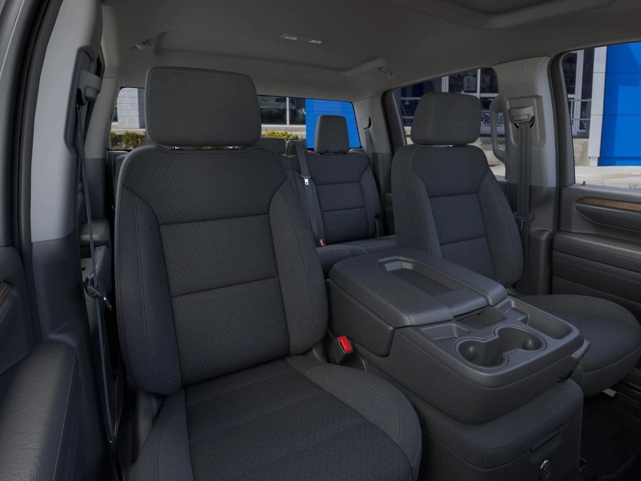 Chevrolet Silverado 2500HD LT 4WD Crew Cab 159" 2026 — side view