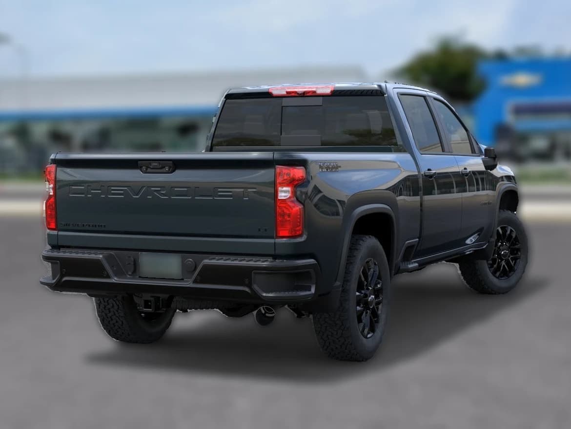 Chevrolet Silverado 2500HD LT 4WD Crew Cab 159" 2026 — side view