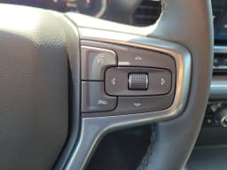 Chevrolet Silverado 2500HD LT 4WD Crew Cab 159" 2026 — side view