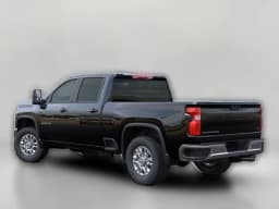 Chevrolet Silverado 2500HD LT 4WD Crew Cab 159" 2026 — side view