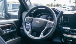 Chevrolet Silverado 2500HD LT 4WD Crew Cab 159" 2026 — side view