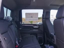 Chevrolet Silverado 2500HD LT 4WD Crew Cab 159" 2026 — side view