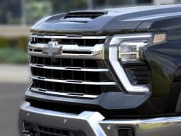 Chevrolet Silverado 2500HD LTZ 4WD Crew Cab 159" 2026 — side view