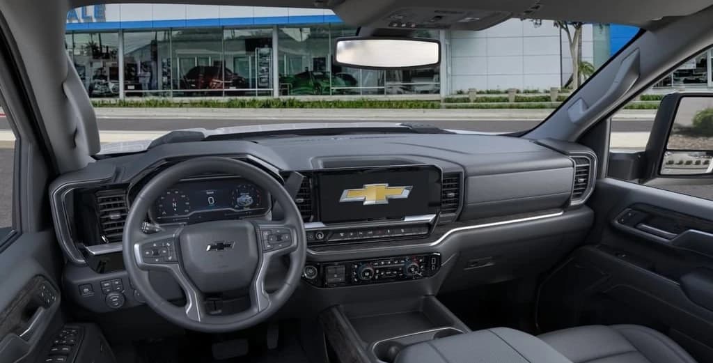 Chevrolet Silverado 2500HD LTZ 4WD Crew Cab 159" 2026 — side view