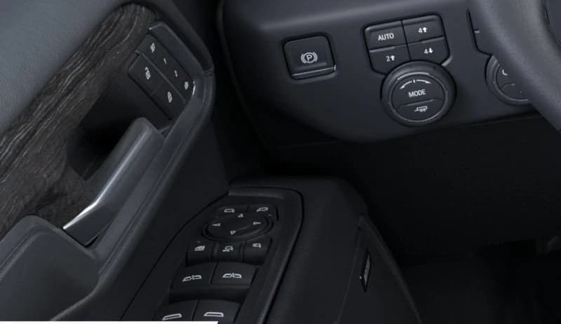 Chevrolet Silverado 2500HD LTZ 4WD Crew Cab 159" 2026 — side view