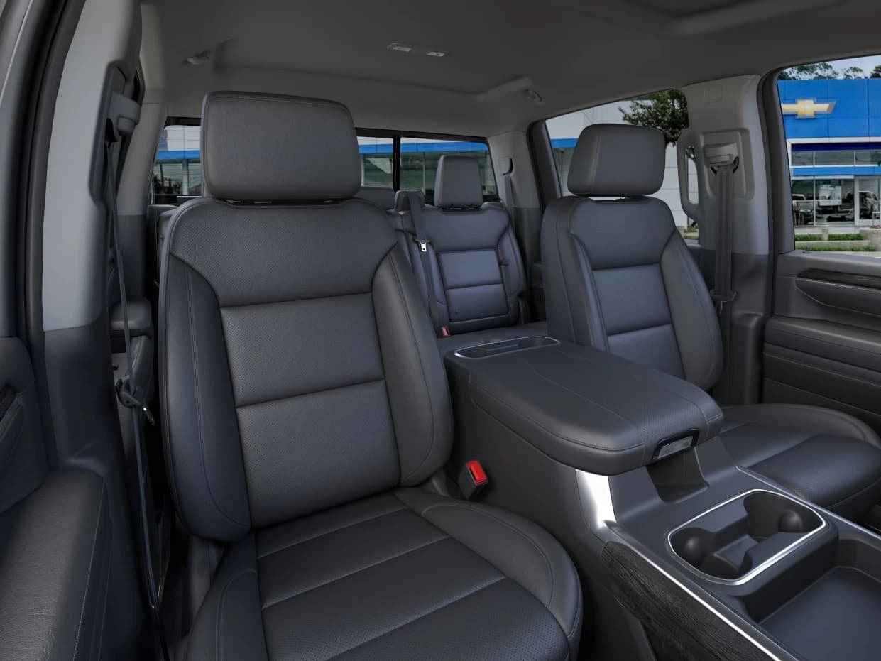 Chevrolet Silverado 2500HD LTZ 4WD Crew Cab 159" 2026 — side view
