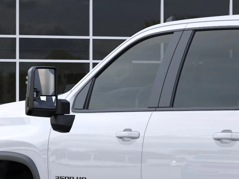 Chevrolet Silverado 3500HD LT 4WD Crew Cab 159" 2026 — side view