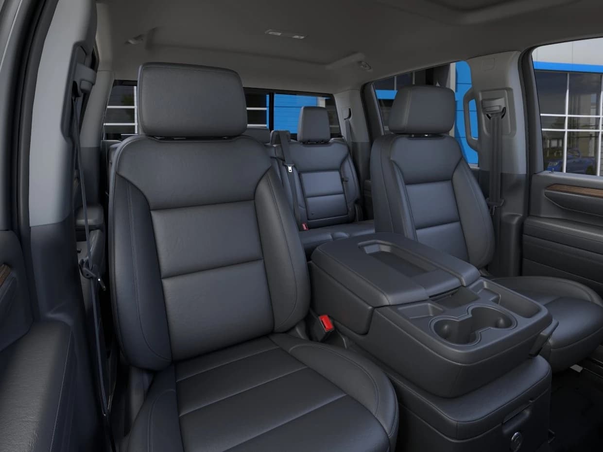 Chevrolet Silverado 3500HD LT 4WD Crew Cab 159" 2026 — side view