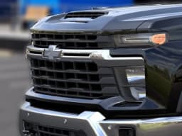 Chevrolet Silverado 3500HD LT 4WD Crew Cab 172" 2026 — side view