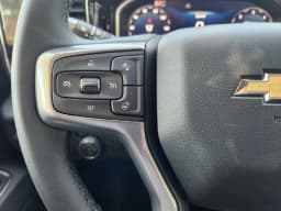 Chevrolet Silverado 3500HD LT 4WD Crew Cab 172" 2026 — side view
