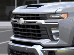 Chevrolet Silverado 3500HD LT 4WD Crew Cab 172" 2026 — side view