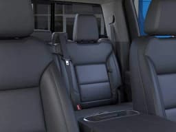 Chevrolet Silverado 3500HD LT 4WD Crew Cab 172" 2026 — side view