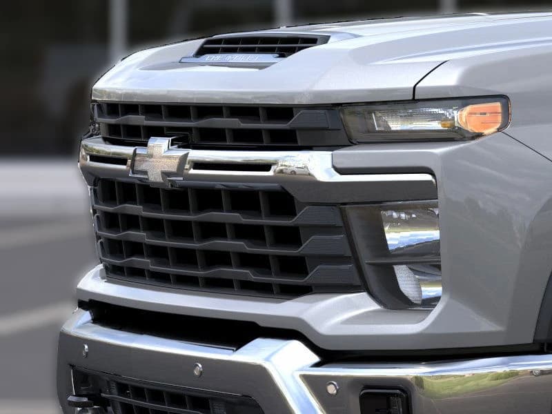 Chevrolet Silverado 3500HD LT 4WD Crew Cab 172" 2026 — side view