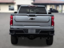 Chevrolet Silverado 3500HD LT 4WD Crew Cab 159" 2026 — side view