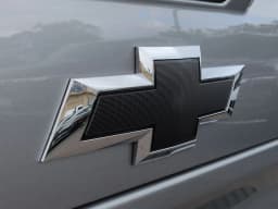 Chevrolet Silverado 3500HD LT 4WD Crew Cab 159" 2026 — side view