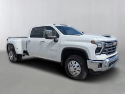 Chevrolet Silverado 3500HD LTZ 4WD Crew Cab 172" 2026 — side view