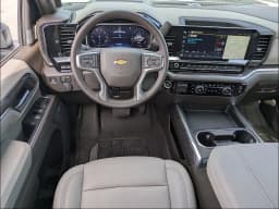 Chevrolet Silverado 3500HD LTZ 4WD Crew Cab 172" 2026 — side view