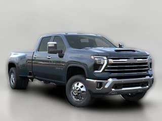 Chevrolet Silverado 3500HD LTZ 4WD Crew Cab 172"