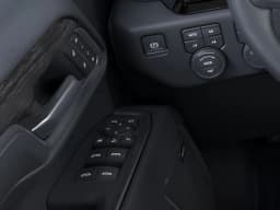Chevrolet Silverado 3500HD LTZ 4WD Crew Cab 172" 2026 — side view