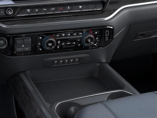Chevrolet Silverado 3500HD LTZ 4WD Crew Cab 172" 2026 — side view