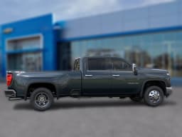 Chevrolet Silverado 3500HD LTZ 4WD Crew Cab 172" 2026 — side view