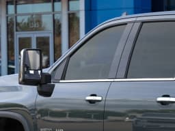 Chevrolet Silverado 3500HD LTZ 4WD Crew Cab 172" 2026 — side view
