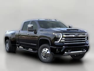 Chevrolet Silverado 3500HD High Country 4WD Crew Cab 172"