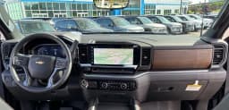 Chevrolet Silverado 3500HD High Country 4WD Crew Cab 172" 2026 — side view