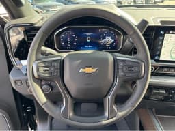Chevrolet Silverado 3500HD High Country 4WD Crew Cab 172" 2026 — side view