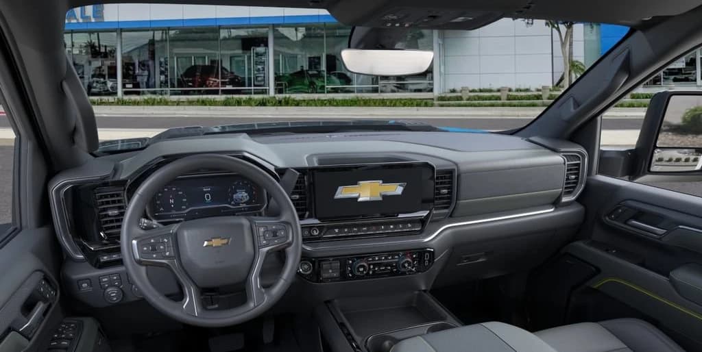 Chevrolet Silverado 2500HD ZR2 4WD Crew Cab 159" 2026 — side view