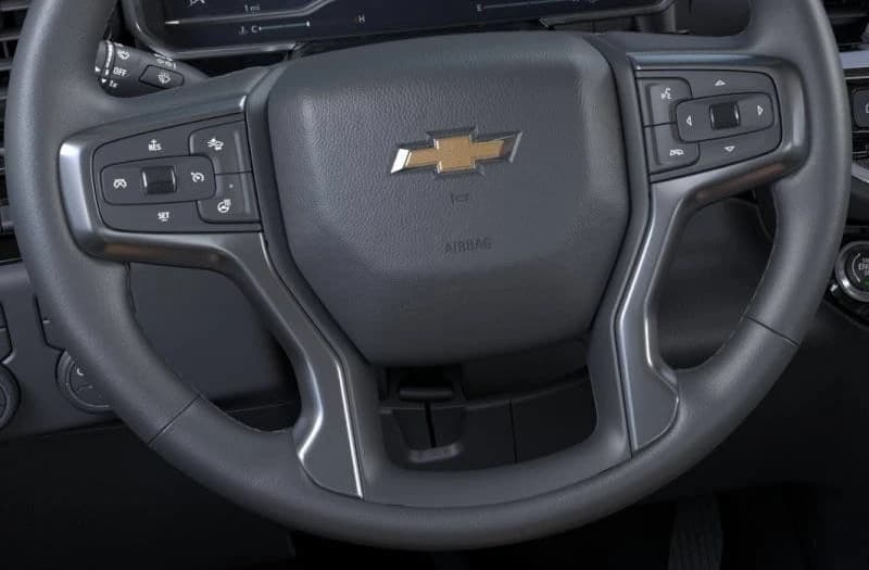 Chevrolet Silverado 2500HD ZR2 4WD Crew Cab 159" 2026 — side view