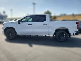 Chevrolet Silverado 1500 Custom 2WD Crew Cab 147"