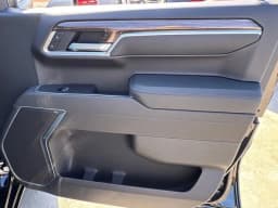 Chevrolet Silverado 1500 LT 2WD Crew Cab 147" 2026 — side view