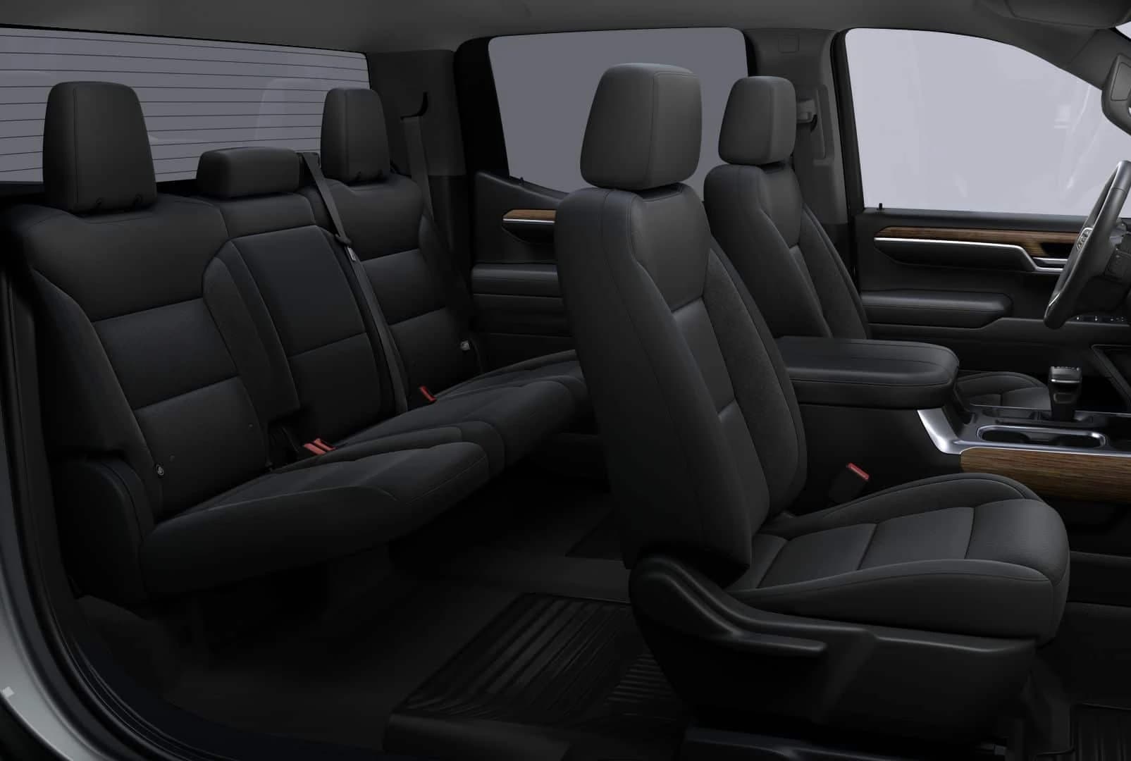 Chevrolet Silverado 1500 LT 2WD Crew Cab 147" 2026 — side view