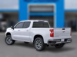 Chevrolet Silverado 1500 LT 2WD Crew Cab 147" 2026 — side view