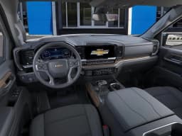 Chevrolet Silverado 1500 LT 2WD Crew Cab 147" 2026 — side view