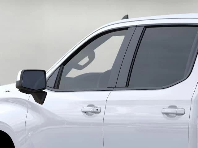 Chevrolet Silverado 1500 LT 4WD Crew Cab 147" 2026 — side view
