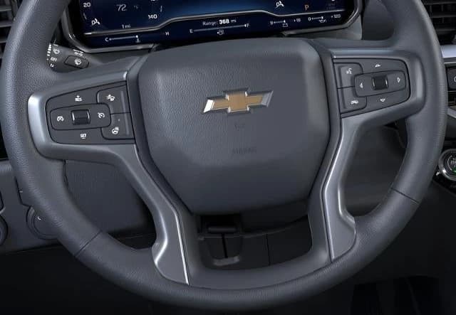 Chevrolet Silverado 1500 LT 4WD Crew Cab 147" 2026 — side view