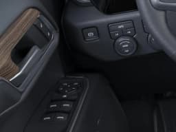 Chevrolet Silverado 1500 LT 4WD Crew Cab 147" 2026 — side view
