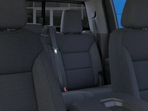 Chevrolet Silverado 1500 LT 4WD Crew Cab 147" 2026 — side view