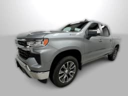 Chevrolet Silverado 1500 LT 4WD Crew Cab 147" 2026 — side view